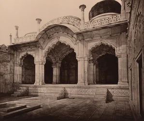 La Moti Masjid en el palacio