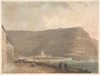 Asentamiento costero inglés rodeado de montañas