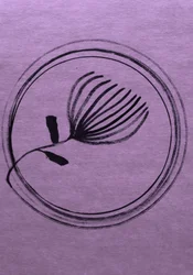 Círculo floral morado minimalista