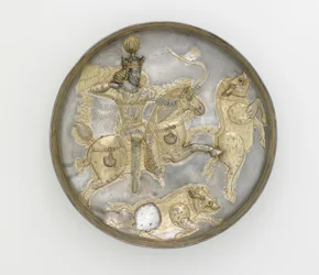Plato, siglo IV (plata y dorado)