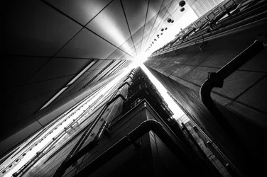 Ascenso a la ciudad geométrica