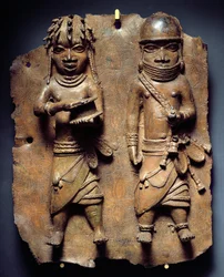 Placa de Benín, ritual para reforzar el poder místico del Oba, Nigeria (latón)
