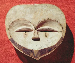 Máscara de Jano, Población Kwele, Congo (madera pintada)