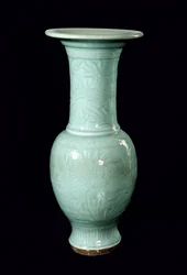 Jarrón vidriado celadón, Dinastía Yuan (1260-1368)