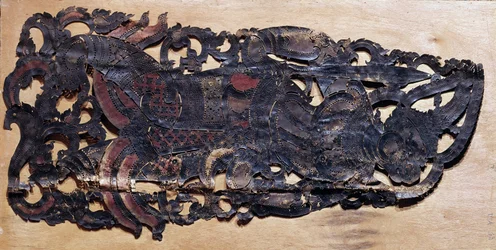 Arte chino: cuero de vacuno recortado para el teatro de sombras chinas durante representaciones teatrales de la era Nang. París, Museo Guimet, Museo de Artes Asiáticas
