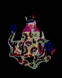 Dios chino montado en un dragón. Recorte de papel pintado o "Jian Zhi", arte popular chino, Pekín.