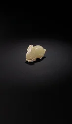 Colgante en forma de conejo, dinastía Shang tardía-principios de la dinastía Zhou occidental