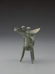 Bebedero ritual (bronce)