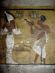 Luxor, Tebas: Valle de los REYES. Tumba de Tutankamón.
