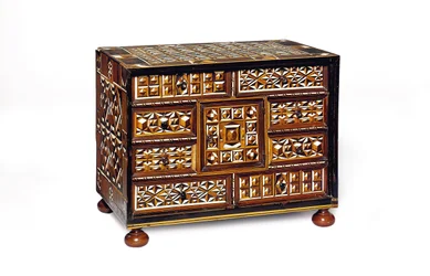 Gabinete de mesa con marquetería del sur de Alemania (ébano, marfil, nogal y madera frutal)