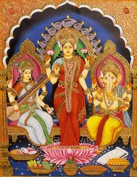Señor Ganesh con Laxmi y Saraswati Pintura en miniatura sobre papel con oro en relieve India