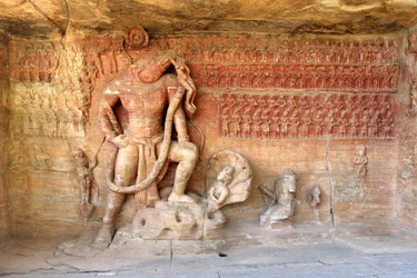 Vishnu como Varaha Avatar (foto)