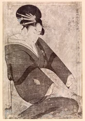 Mujer japonesa sentada (xilografía en color)