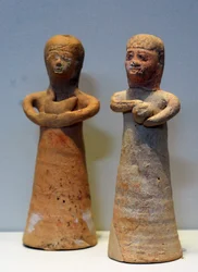 Mujeres llevando ofrendas, de Achziv, norte de Israel, siglo VIII-VII a.C.