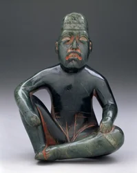 Figura sentada con rodilla levantada, Olmeca de las tierras altas, San Martín Texmelucan