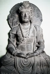 Escultura de piedra que representa a Buda, arte de Gandhara, Peshawar, Pakistán