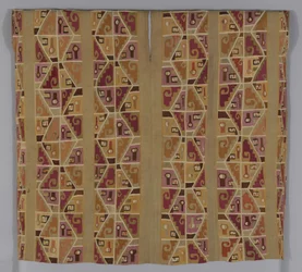 Túnica, 600-800