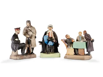 Tres grupos de figuras de porcelana de la Fábrica de Porcelana Gardner, finales del siglo XIX