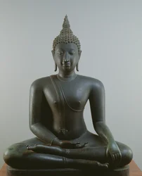 Buda sentado en meditación, estilo Sukhothai
