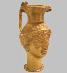 Vasija figurada, siglo IV a.C.