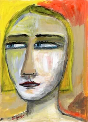 Mujer pensativa de ojos azules