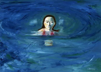 Mujer serena en el agua