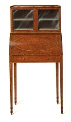 Gabinete de escritura de madera de Amboyna, 1908