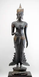 Uma de pie, estilo Sukhothai (bronce dorado)