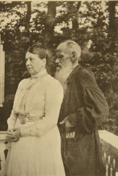 Autor ruso León Tolstói y su esposa, Sofía, Rusia, 1890s
