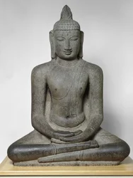 Buda Shakyamuni sentado en meditación (Dhyanamudra), período Chola, c. siglo XII