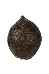 Caja de dinero tallada en coco, colonial español, c.1800