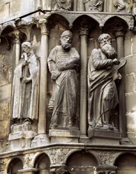 Escultura de la catedral de Santa María de Burgos 1221-1568, España. Puerta del Sarmental