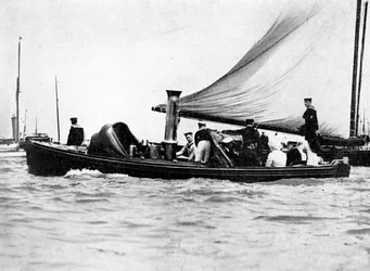 Una fiesta real e imperial en Cowes, 1910
