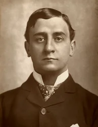 John Hare, actor y gerente de teatro británico, 1883