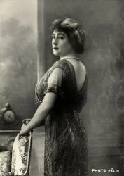 Retrato de la artista francesa Marcelle Lender ( 1862