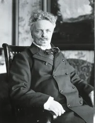 August Strindberg en su casa en Estocolmo