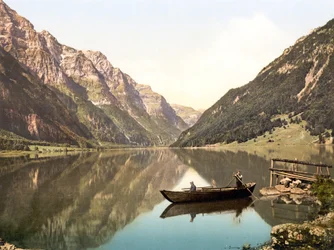 Klöntalersee, Glarus, Suiza