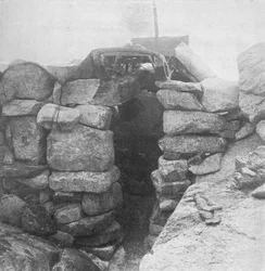 Cabaña de granito, Cabo Geología, 1911, 1913