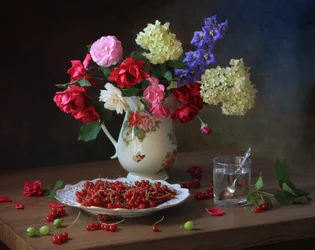 Naturaleza muerta floral de verano
