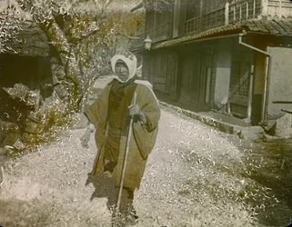 Retrato de un japonés hacia 1900 - 1915 (fotografía)