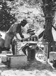 Errol Hinds y Julius Mapata, de Livingstone a Broken Hill, Rhodesia del Norte, 1925-1927