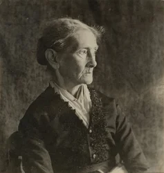 Sra. William H. Macdowell, c. 1880-1882