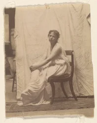 [Weda Cook con traje clásico en el estudio de Eakins en Chestnut Street]