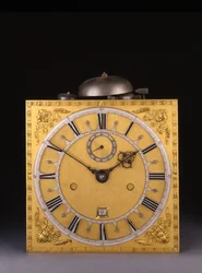 (detalle) de un reloj de pie de mes romano de Carlos II, 1675
