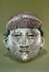 Casco en dos partes