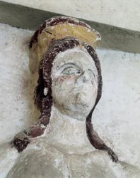 Tumba tracia de Sveshtari, detalle de una estatua de mujer en Atlas, siglo III a.C.
