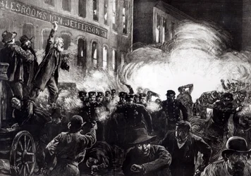 El motín anarquista en Chicago: una bomba de dinamita explotando entre la policía, de 