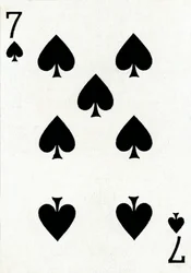 7 de espadas de una baraja de cartas de Goodall & Son Ltd., c1940