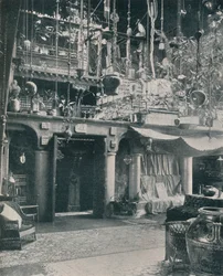 Un rincón en el estudio del Sr. Louis C. Tiffany, 1897