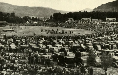 Una reunión en las Tierras Altas en Braemar, c1948